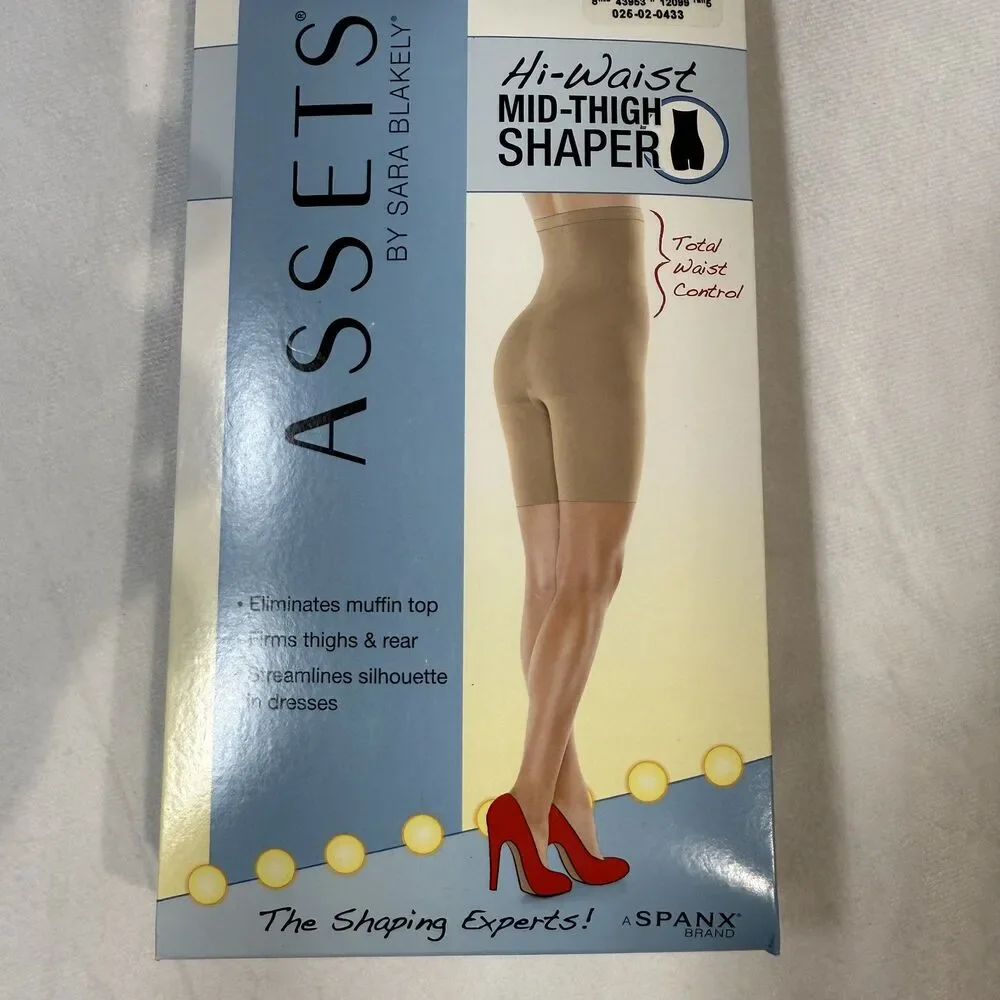 Spanx Assets Womens Hi-Waist Mid-Thigh Shaper Nude Color Size 4 NEW‎